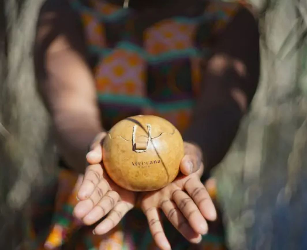 Ghanaian Unrefined Shea Butter Ghana in Full calabash design